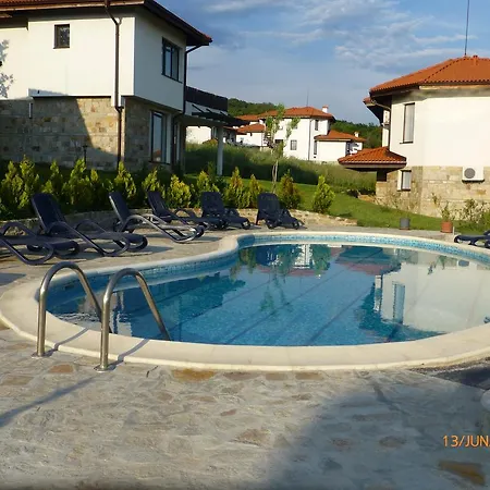 Apartamento Bay View Villas Kosharitsa