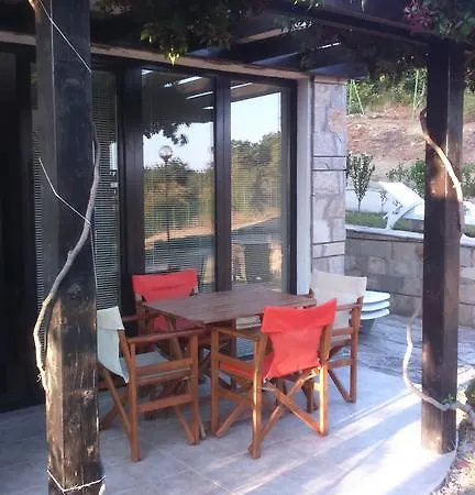 Bay View Villas Kosharitsa Apartamento